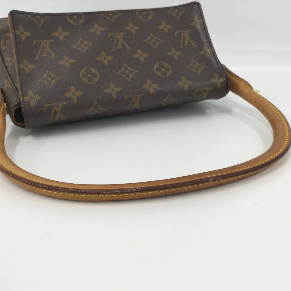Louis Vuitton Looping Handbag Monogram - Picture 7 of 10